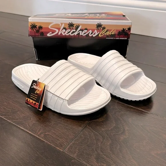 Skechers Cali Slides in white NIB 8 - Picture 1 of 7